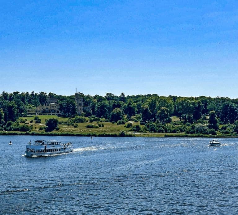 From Berlin: Potsdam & Sanssouci half day Walking Tour