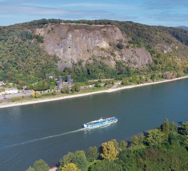 From Bonn: Rhine River to Linz Sightseeing Boat Tour