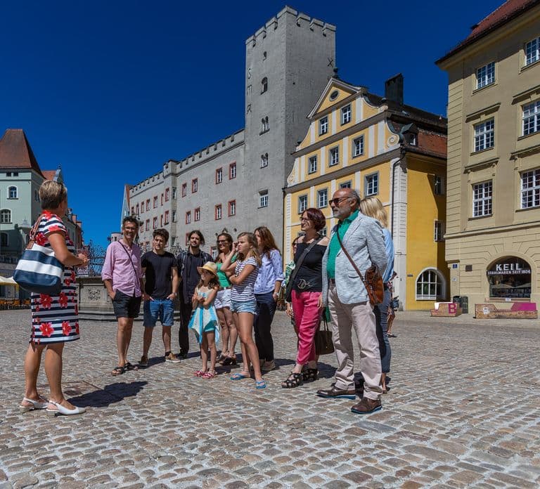 Regensburg: Guided City Walking Tour of the Old Town