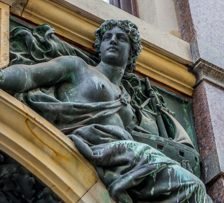 Mystical Hamburg - Walking Tour in German