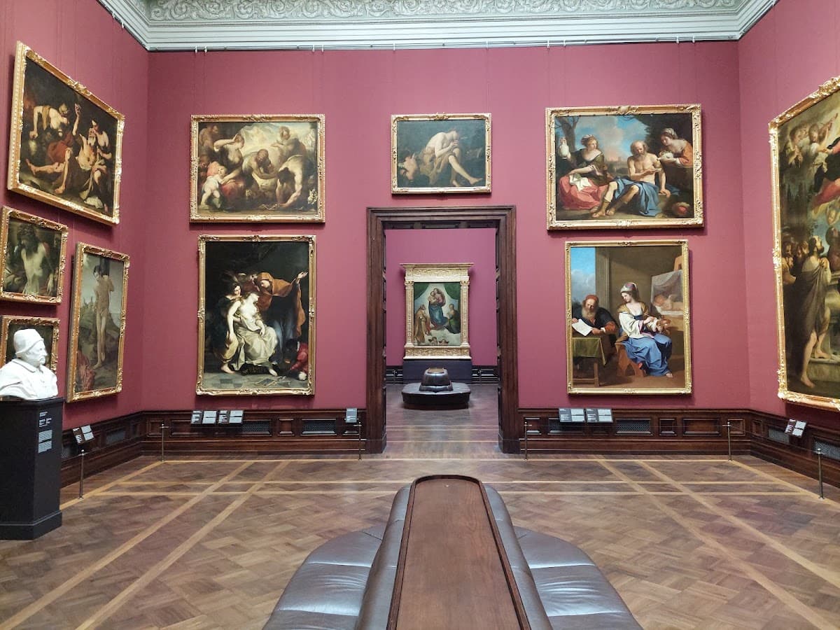 Dresden: Semperoper and Old Masters Picture Gallery