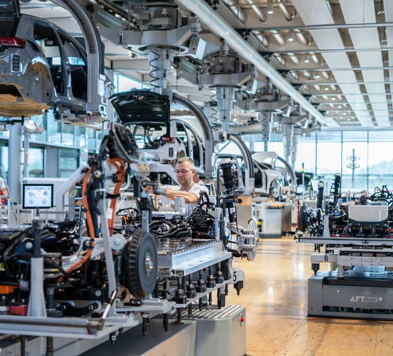 Dresden: Führung durch die Gläserne Manufaktur von VW mit Frühstück