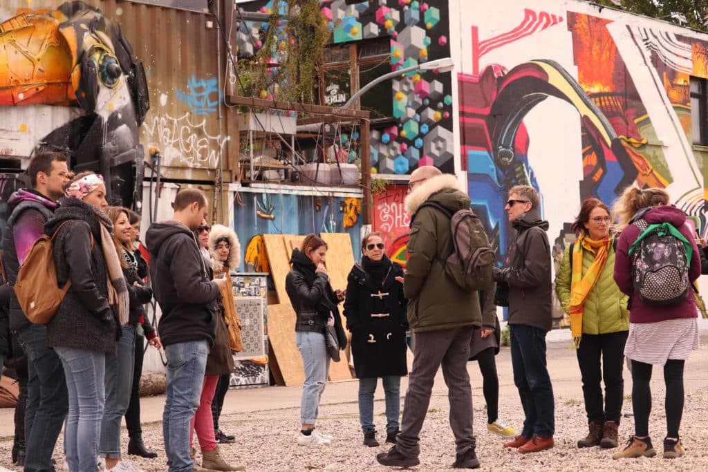 Berlin: Alternative Berlin Walking Tour