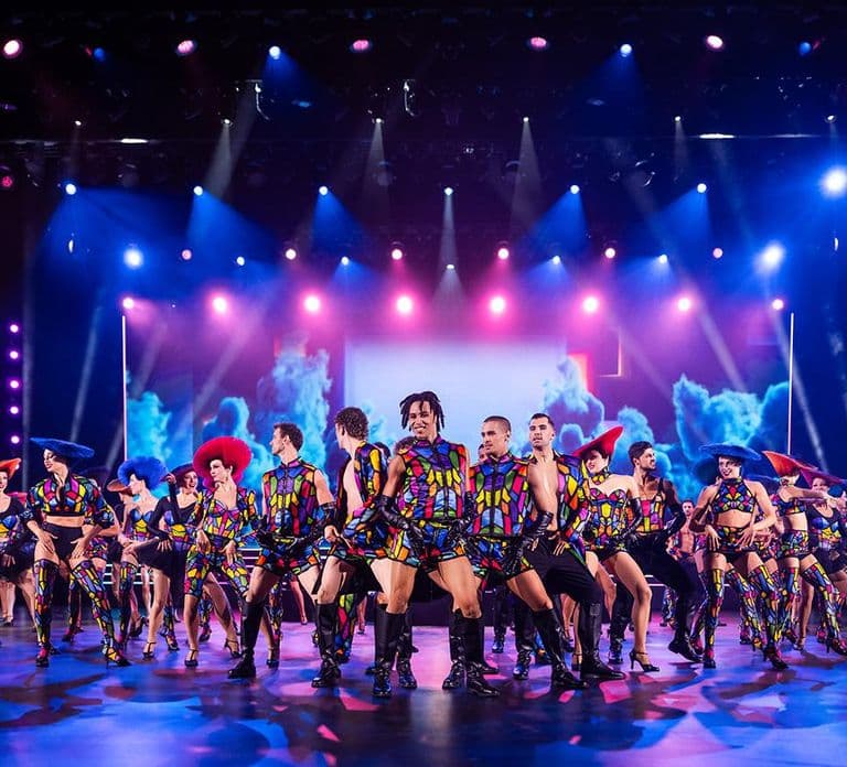 Berlin: BLINDED by DELIGHT Grand Show Friedrichstadt-Palast