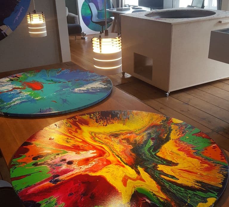 Berlin: Create Your Own Spin Painting at Jans Echternacht