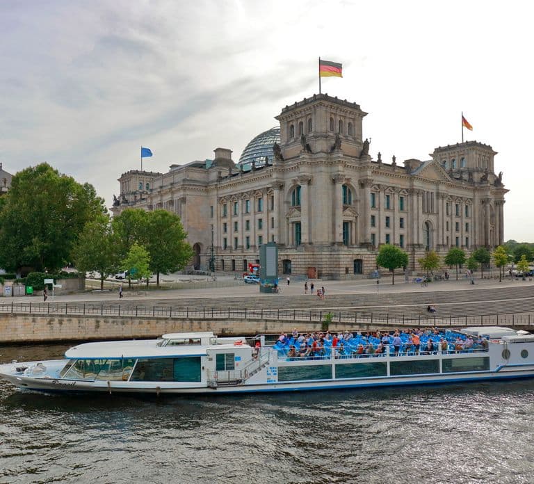 Berlin : Croisière touristique en soirée