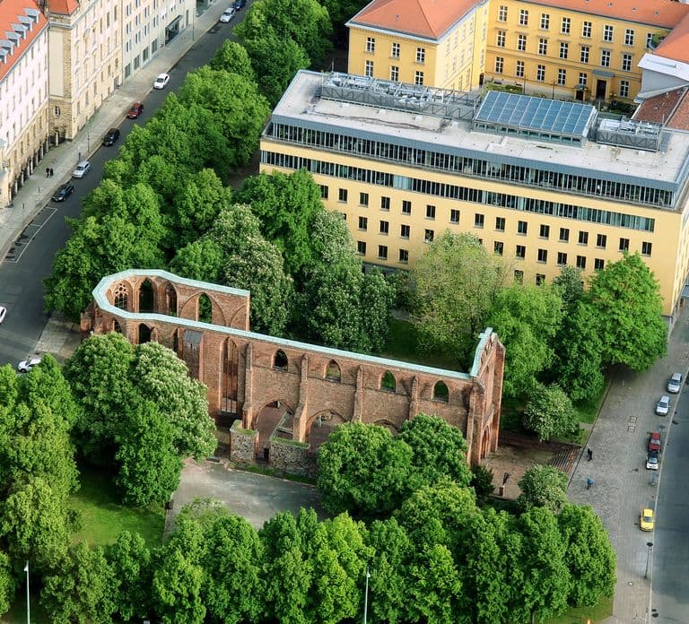 Berlin: Karl-Marx-Allee 2-Hour Tour