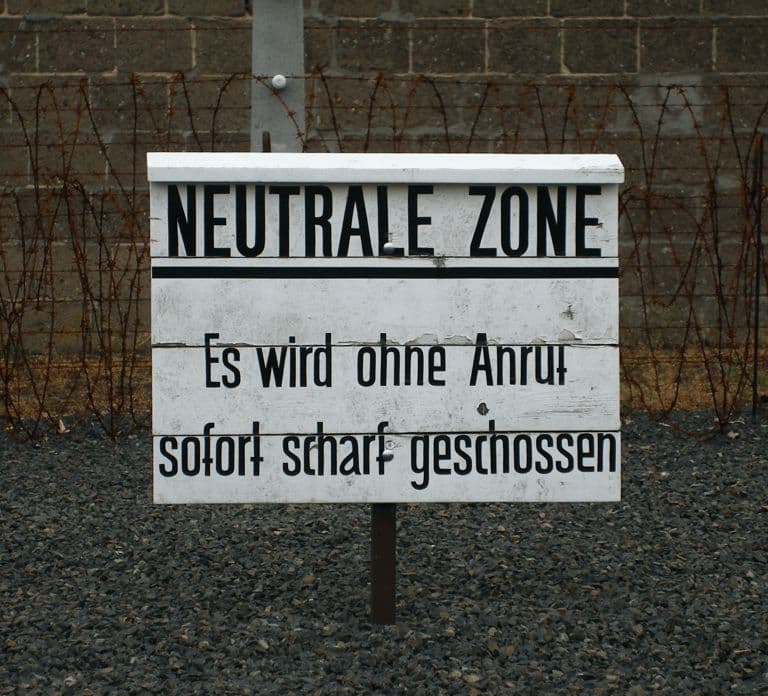 Berlin: Sachsenhausen Memorial 6-Hour Tour in Spanish