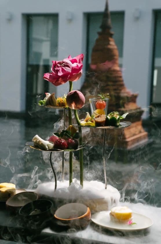 Lobby Salons The Sukhothai Bangkok Michelin Guide