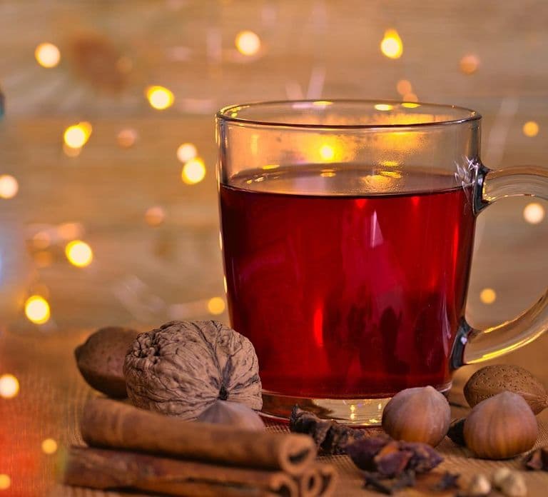 Berlin: Weihnachtliche Schifffahrt mit Glühwein