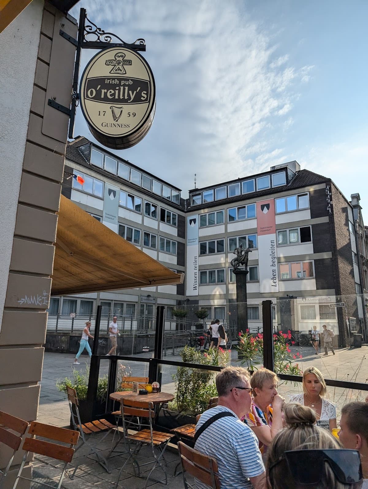 Düsseldorf guided beer tour