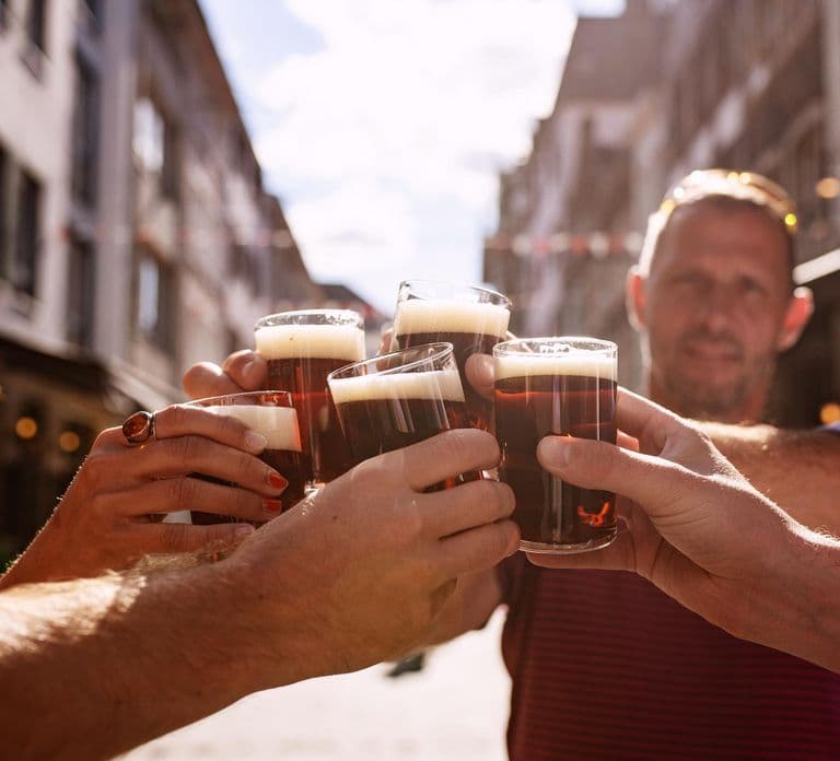 Düsseldorf: Brewery Tour with Alt Beer Tastings