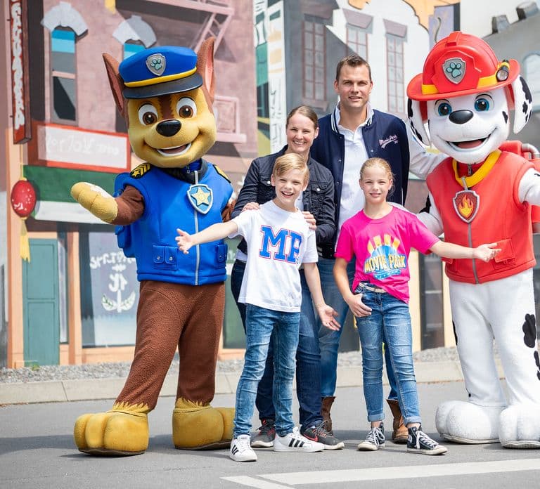 Bottrop: Movie Park Full-Day Admission Ticket