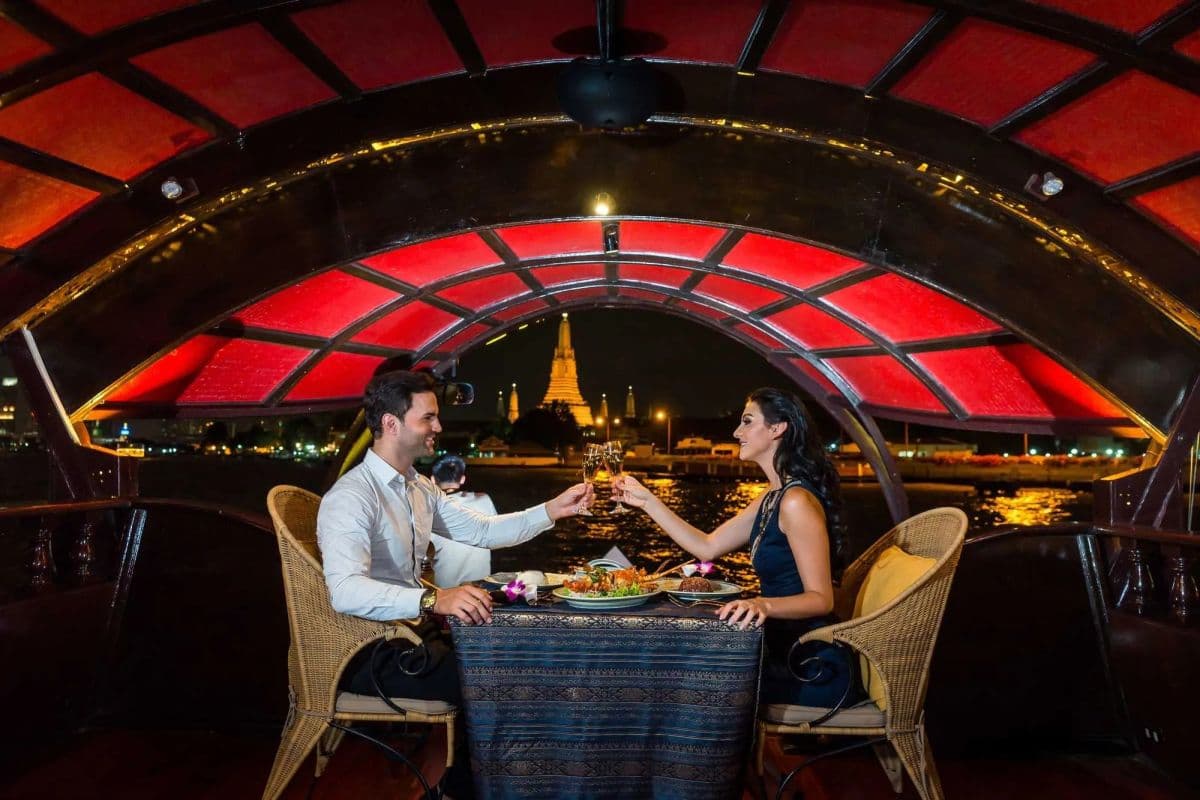 Manohra Cruises Bangkok