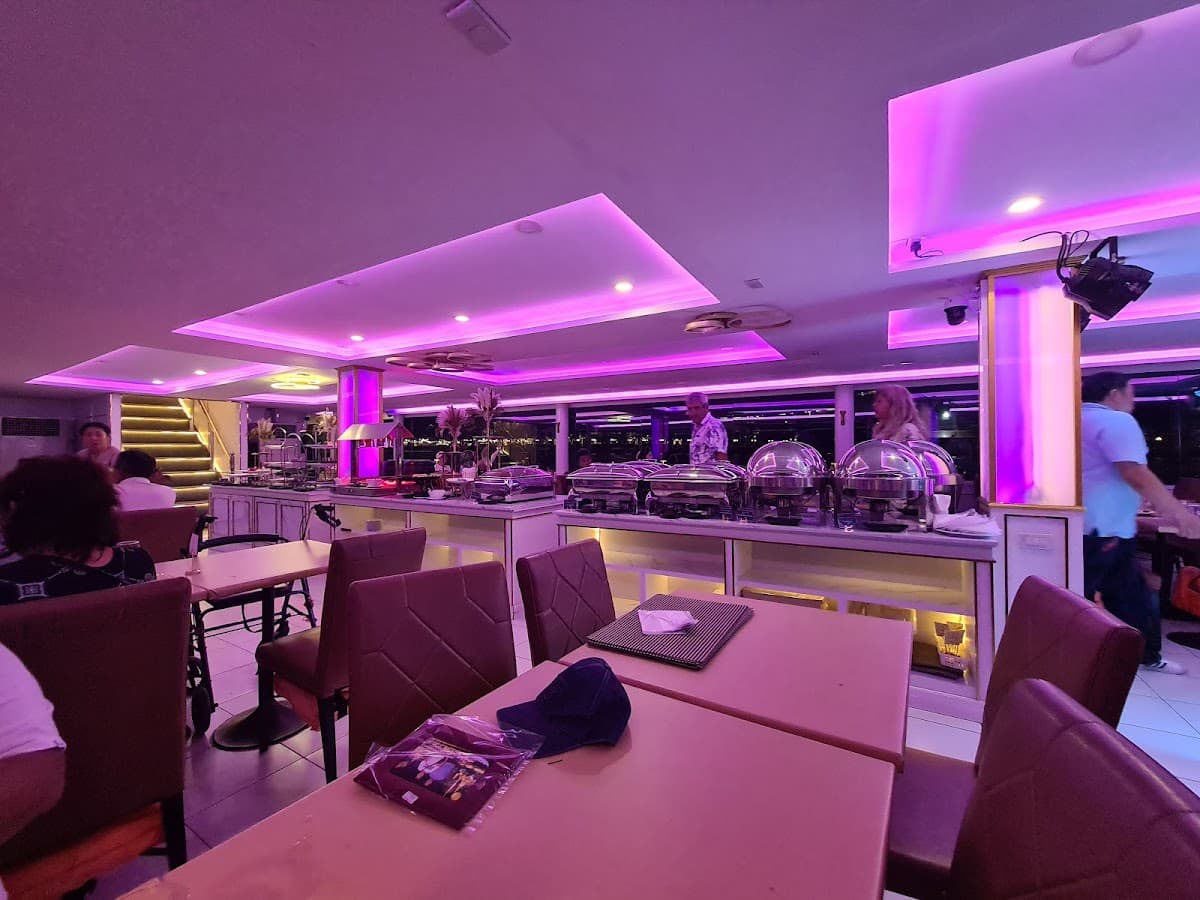 Meridian Cruise in Bangkok 1
