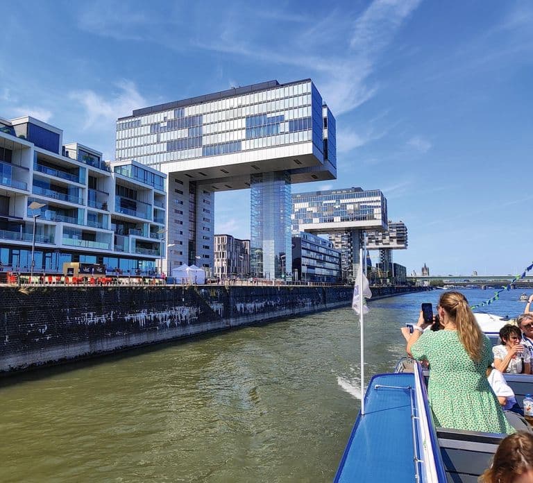 Cologne: 1-hour Rhine Cruise in Cologne