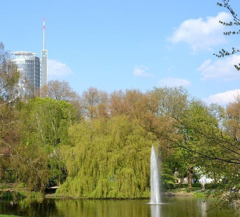 Essen private city tour including visit to Folkwang Museum
