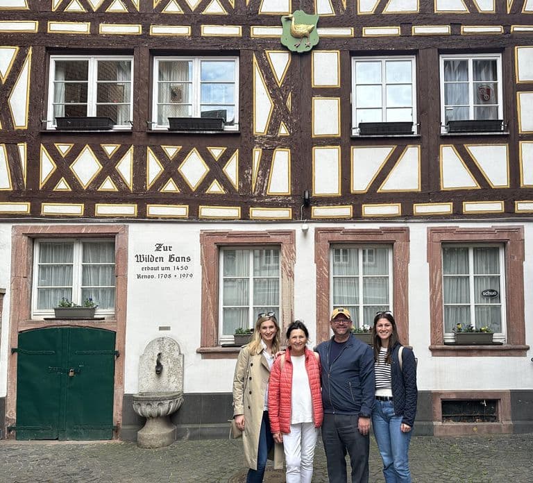 Mainz: guided evening tour of the Rhine riverbank/old town in German and English