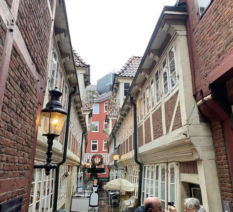 Hamburger Altstadt zu Fuß – Die Tour mit Herz