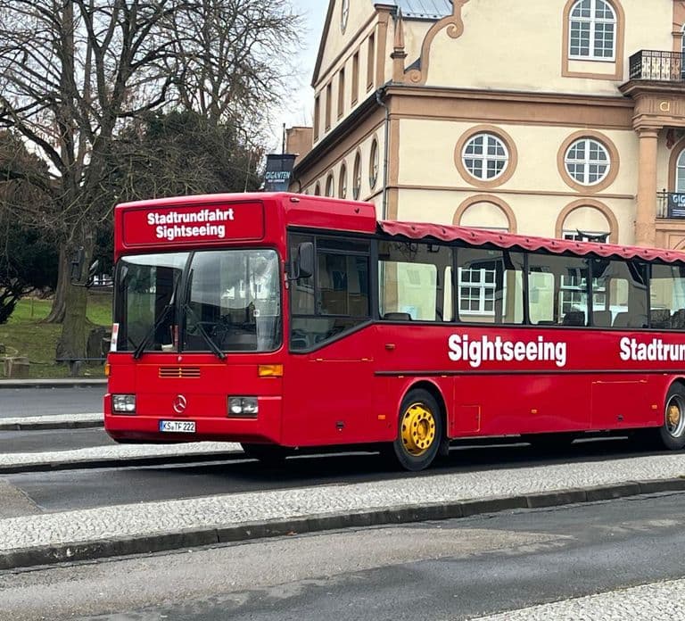 Kassel: Tour della città e visite turistiche in 8 lingue