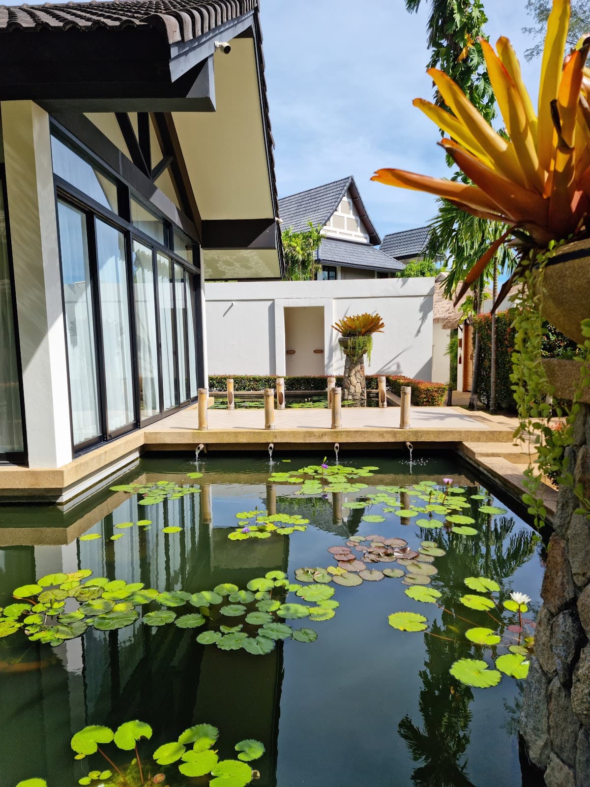 Oasis Tropical Retreat Spa in Phuket