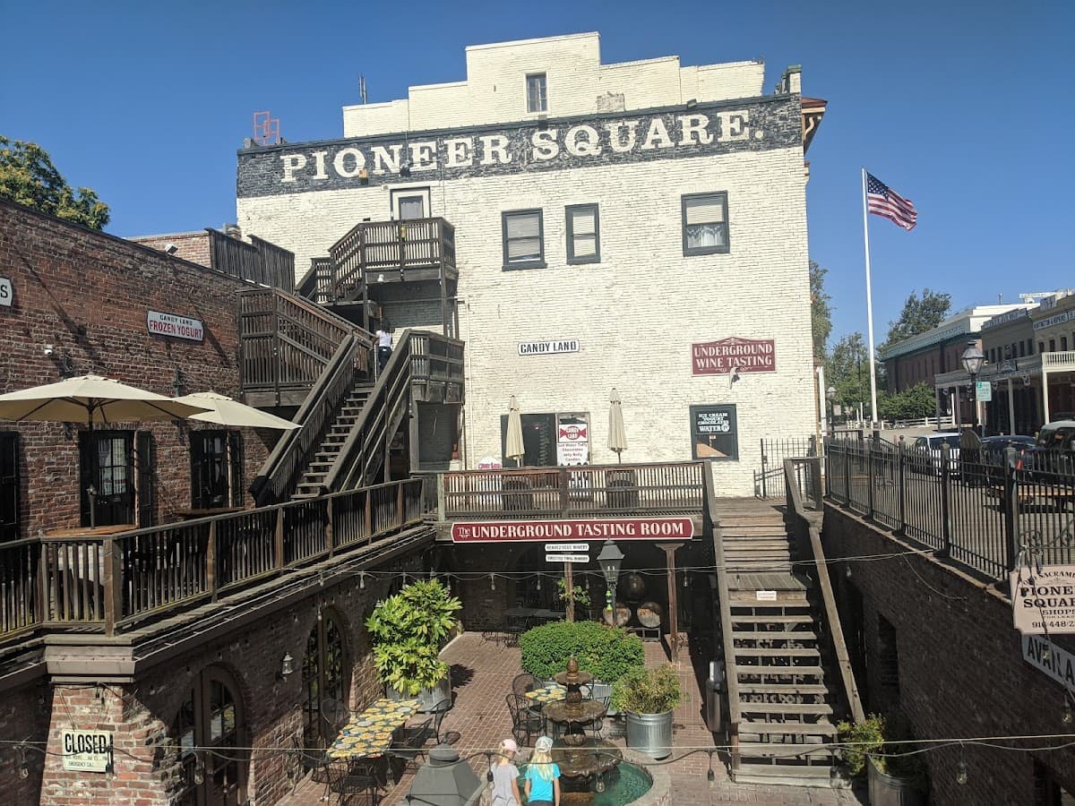 Ulm: Scavenger Hunt Self-Guided Walking Tour