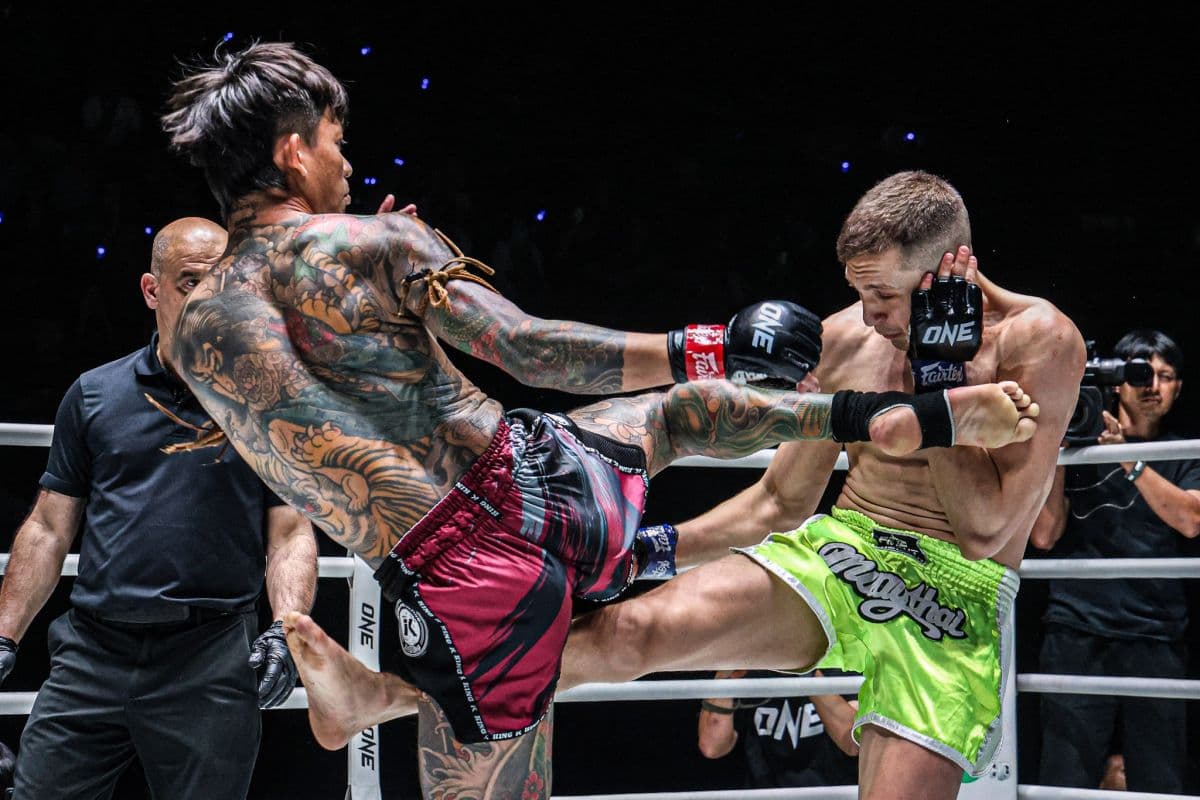 One Lumpinee Muay Thai One Championship Friday Night