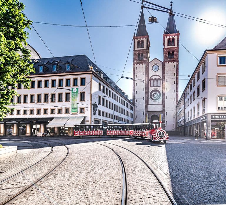 Würzburg: City Tour with the Bimmelbahn Train