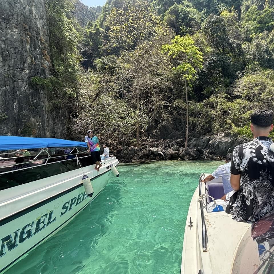 Traslado de Ida em Barco Grande de / para Phuket - Phi Phi
