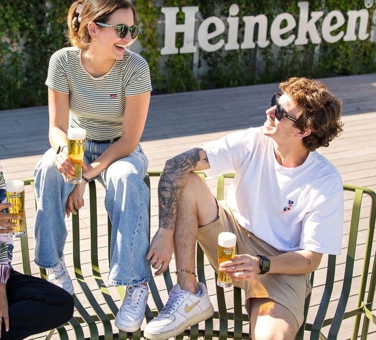 Combo 2-en-1 : Visite de la ville et toit-terrasse Heineken (avec 2 boissons)