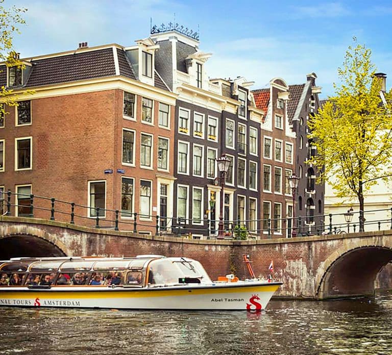 Amsterdam Explorer Pass: Save up to 50% on 3-7 Attractions