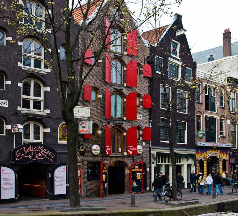 Amsterdam Red Light District & Coffee Shop Tour