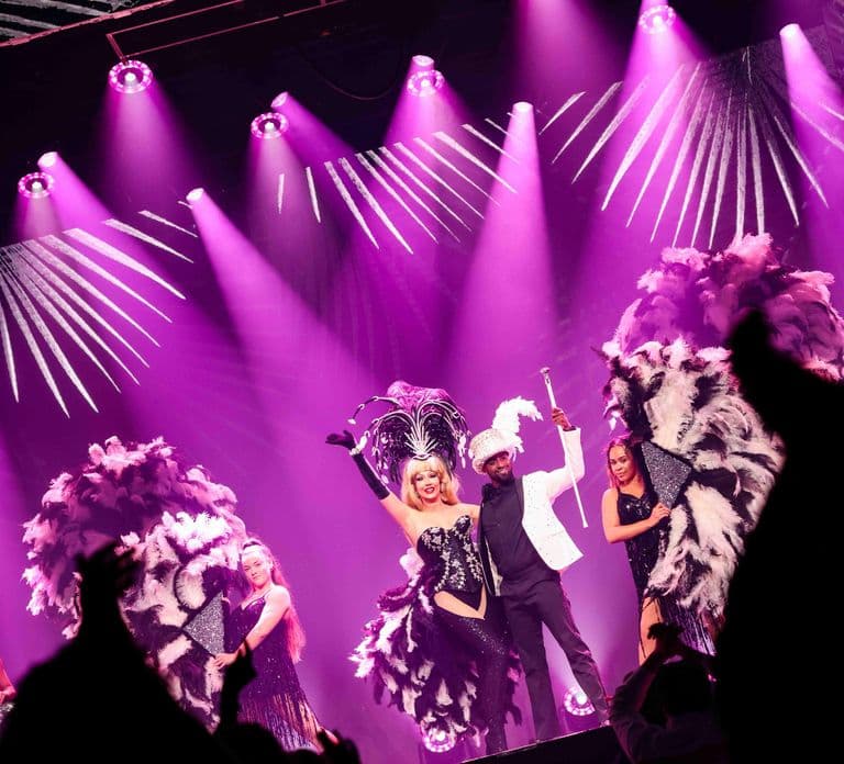 Amsterdam: "Chèri Chèri" – Wstęp na największy drag show w Europie