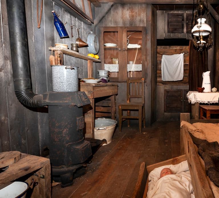 Amsterdam: Architecture Museum Het Schip Entry Ticket & Tour