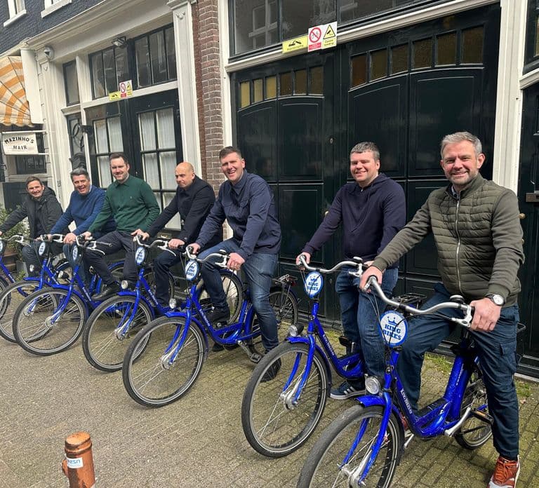 Amsterdam: Fahrradverleih mit verschiedenen Fahrradoptionen
