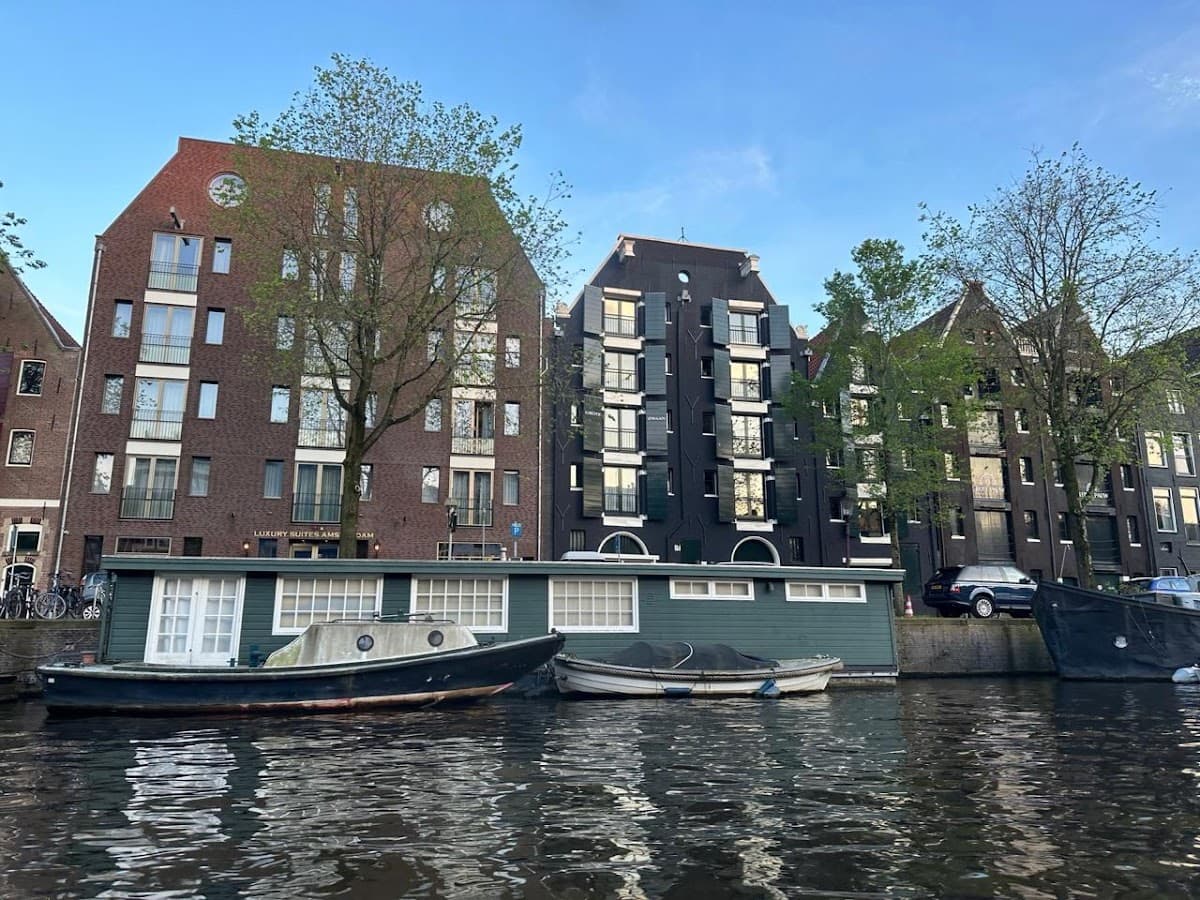 Amsterdam: City Canal Cruise & Straat Museum