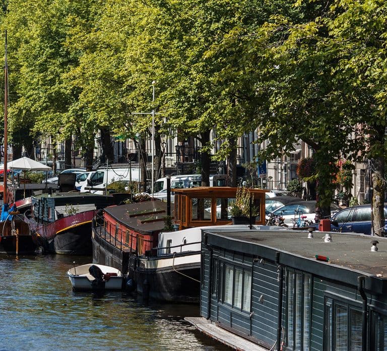Amsterdam: City Highlights Bike tour
