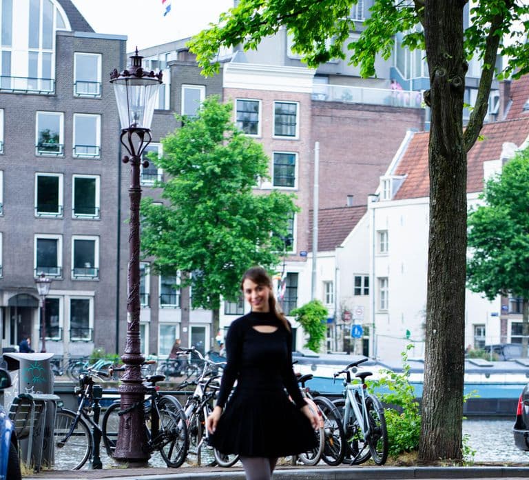 Amsterdam: Customizable Photography Tour with 9-10 Photos