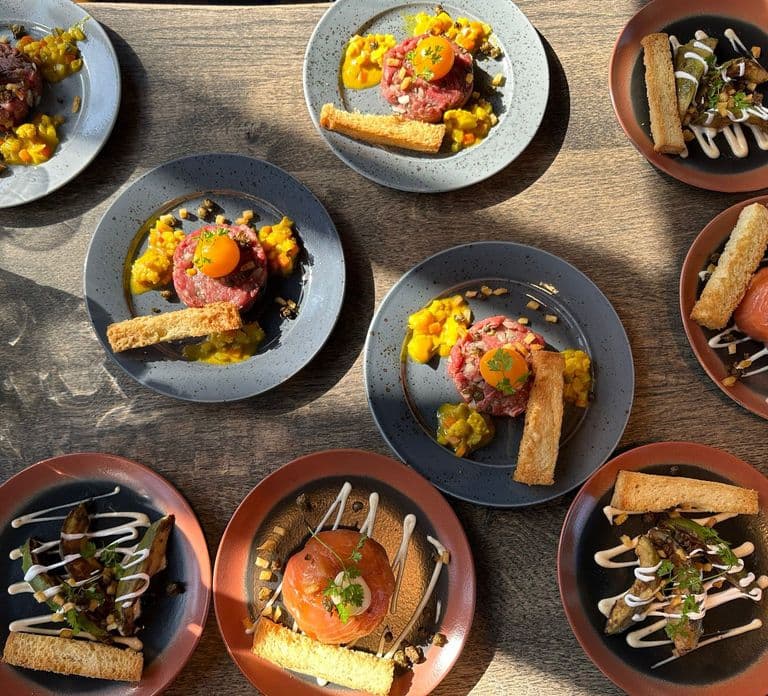Amsterdam: Crociera con cena e menu di 4 portate