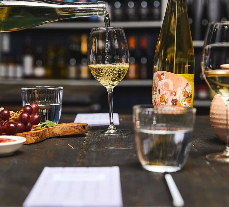 Amsterdam: Degustacja holenderskich win z sommelierem