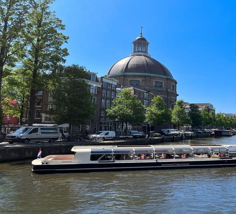 Amsterdam: Vola in alto con This is Holland e naviga tra i canali