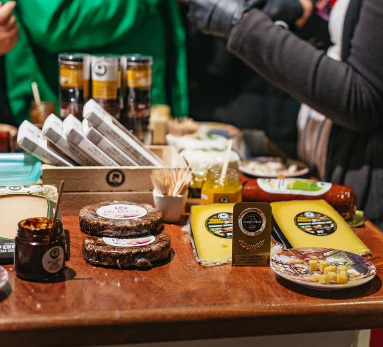 Amsterdam: Tour a piedi tra cibo e cultura con degustazioni