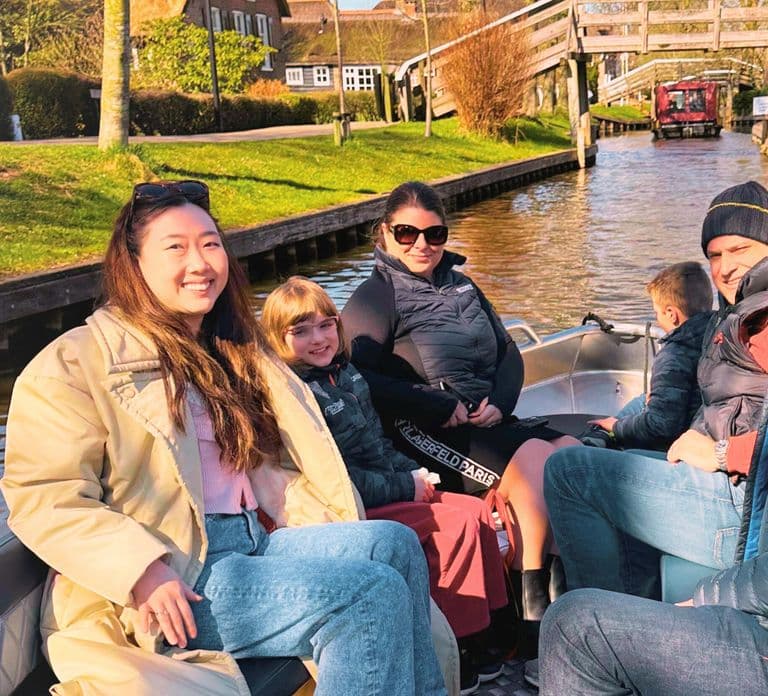 Amsterdam : excursion d'une journée en petit groupe à Giethoorn et Zaanse Schans