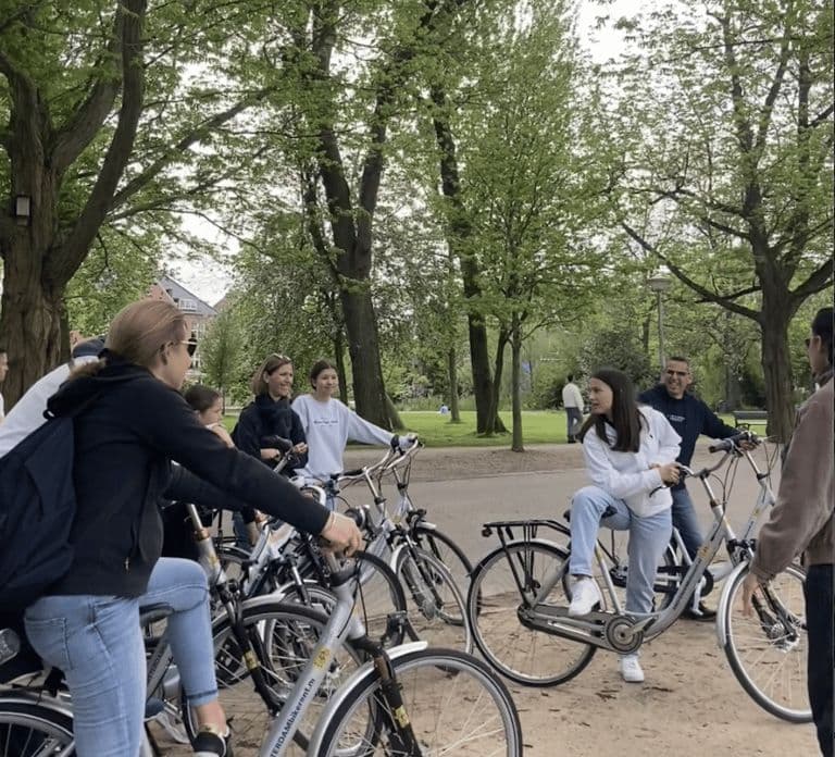 Amsterdam: Geführte Stadt-Radtour auf Französisch