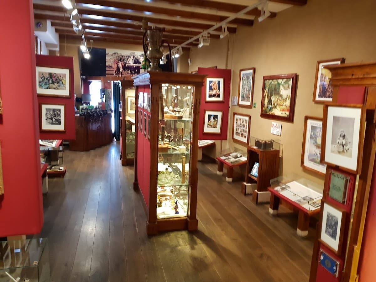 Amsterdam: Hash, Marihuana, and Hemp Museum Entry Ticket