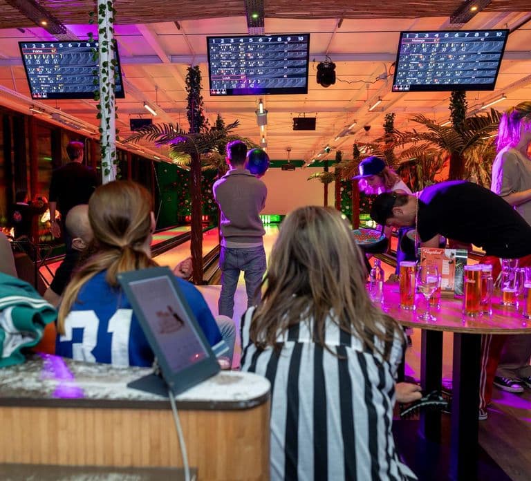 Amsterdam: LED Bowling Experience