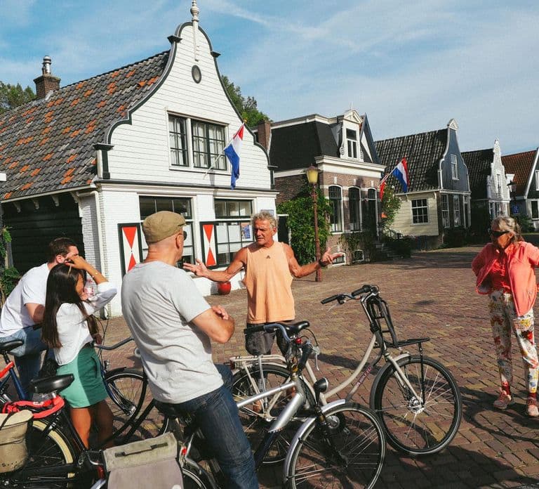 Amsterdam: giro in bicicletta tra mulini a vento e campagna