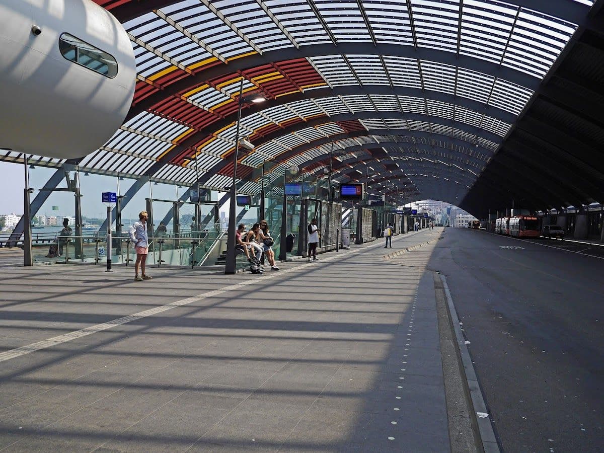 Amsterdam: Lovers Canal Cruise from Central Station