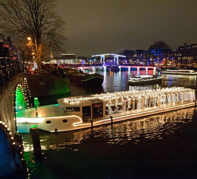 Amsterdam: Luxury Light Festival Cruise with Optional Drinks