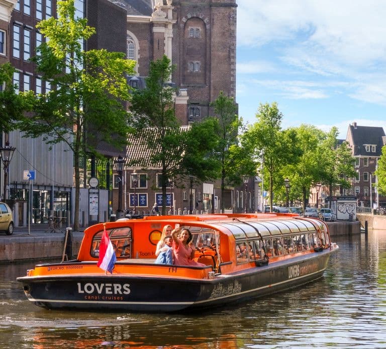 Amsterdam: Moco Museum Toegangsticket en Rondvaart
